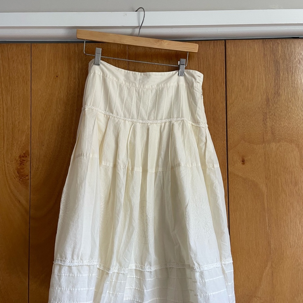 Vintage Y2K Drop Waist Cream Skirt, Doen Sebastian Vibes, Fits like Small